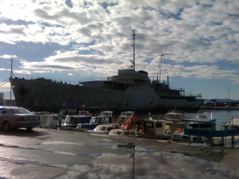 File:0114POTM VoyagerOne.jpg